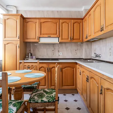 Διαμέρισμα 3 Bedroom Nice In *