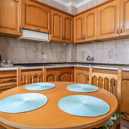 3 Bedroom Nice In Διαμέρισμα